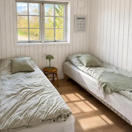 Nyt I Badehotelstil Ved Rude 펜션